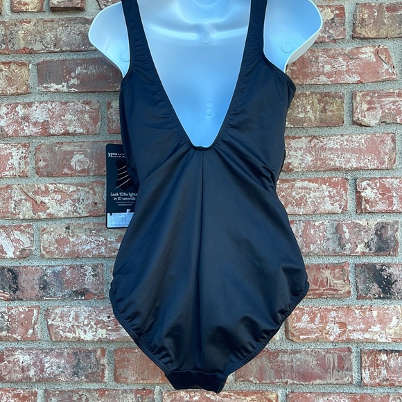 Miraclesuit Oceanus Size DD14 New With Tags color Black - Picture 3 of 11